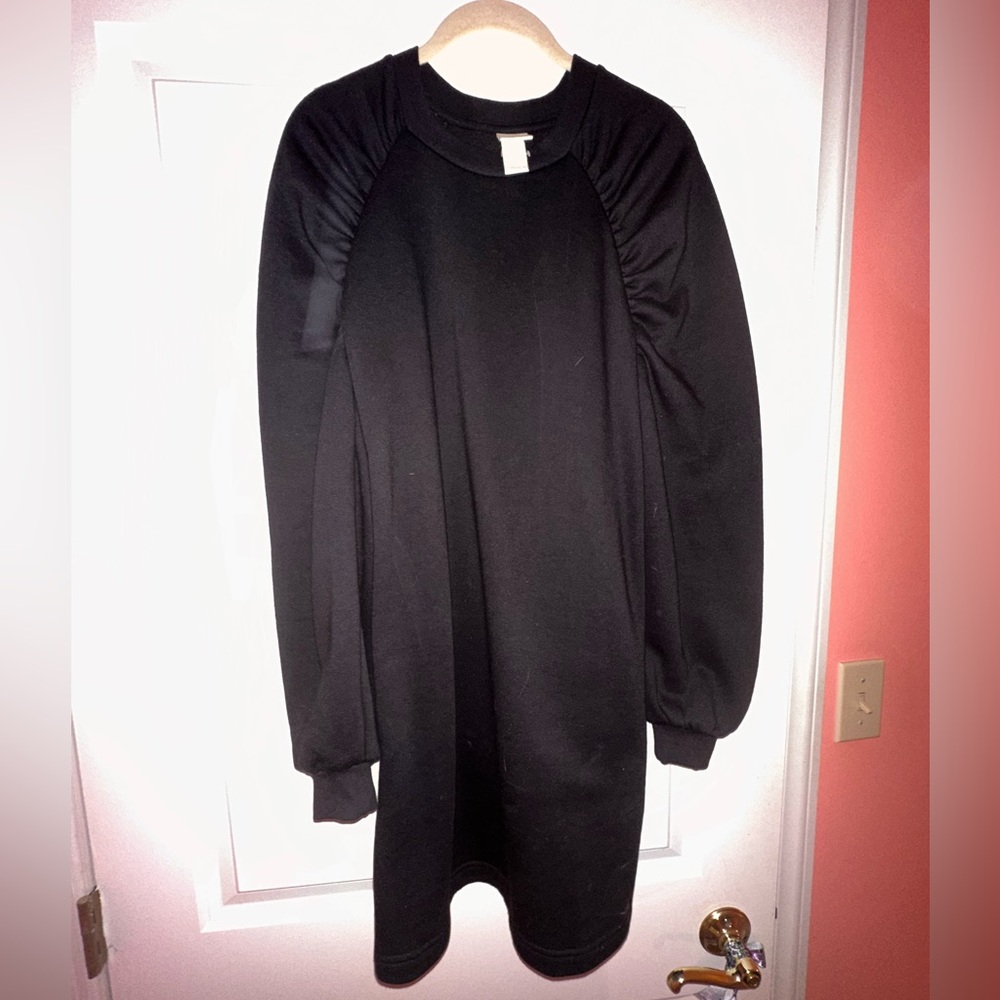 H&M Black Sweatshirt Dress